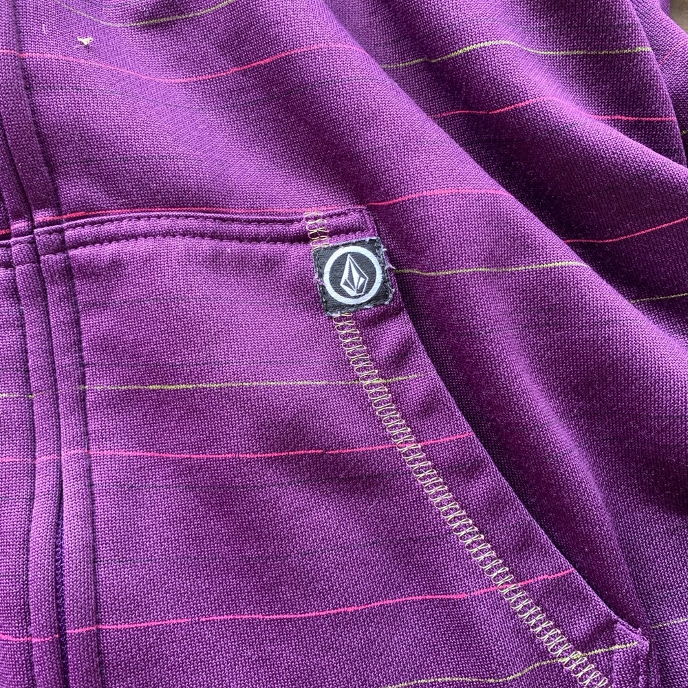 Volcom Sweatshirt - Picture 2 of 4